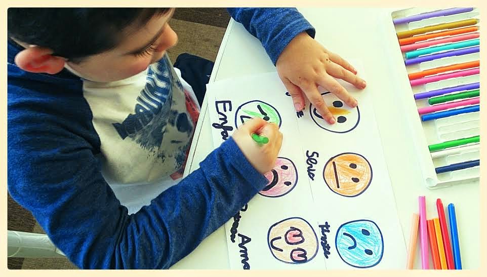 trabajar las emociones con los niños